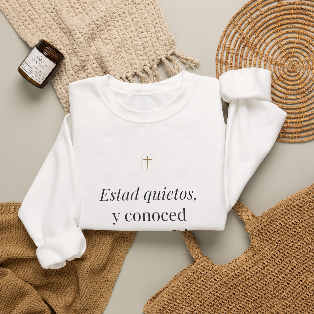 Be Still Crewneck Sweatshirt – Psalm 46:10 (Spanish Edition)
