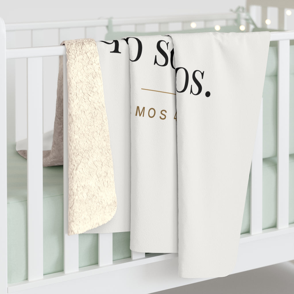 Be Still Sherpa Blanket – Psalm 46:10 (Spanish Edition)